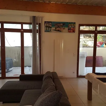 Royal - Liza's House Vila